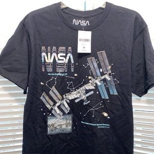 Forever 21 mens NASA T-shirt size M